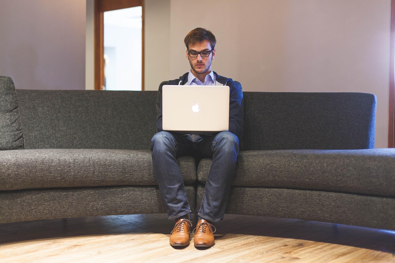 第二新卒が初めて転職する際に知っておきたいベンチャー企業の特徴とは？