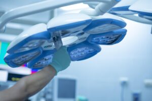 第二新卒が営業職に未経験から転職して受かるためのポイントは？